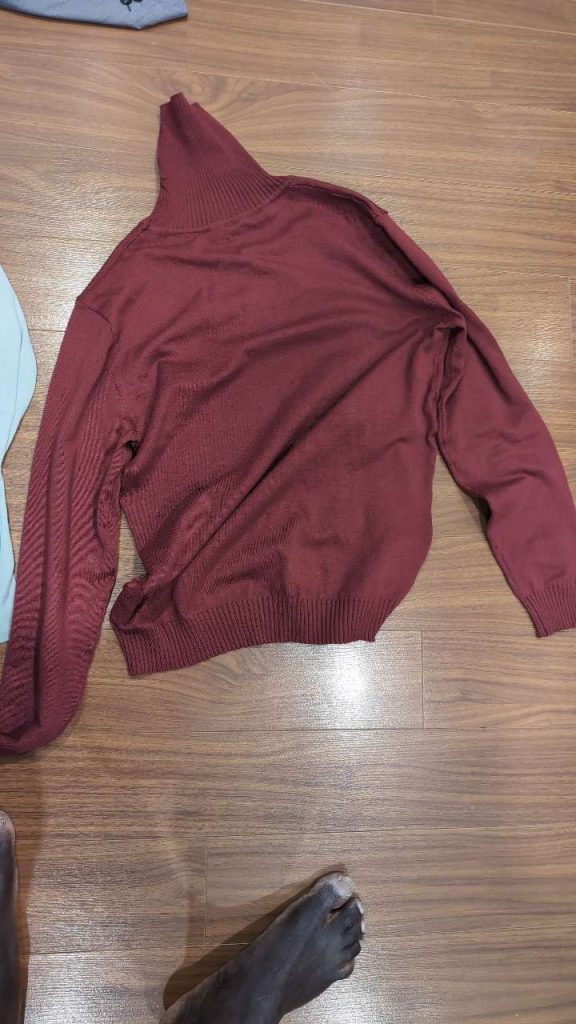 KN-003 — Burgundy Turtleneck Sweater